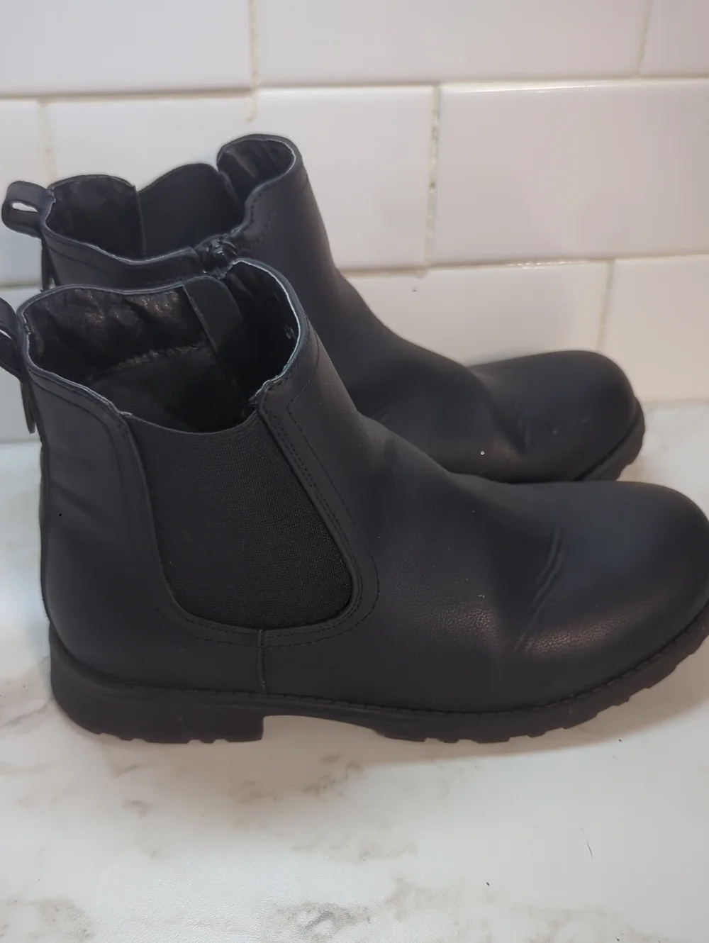 KIDS BOOTS